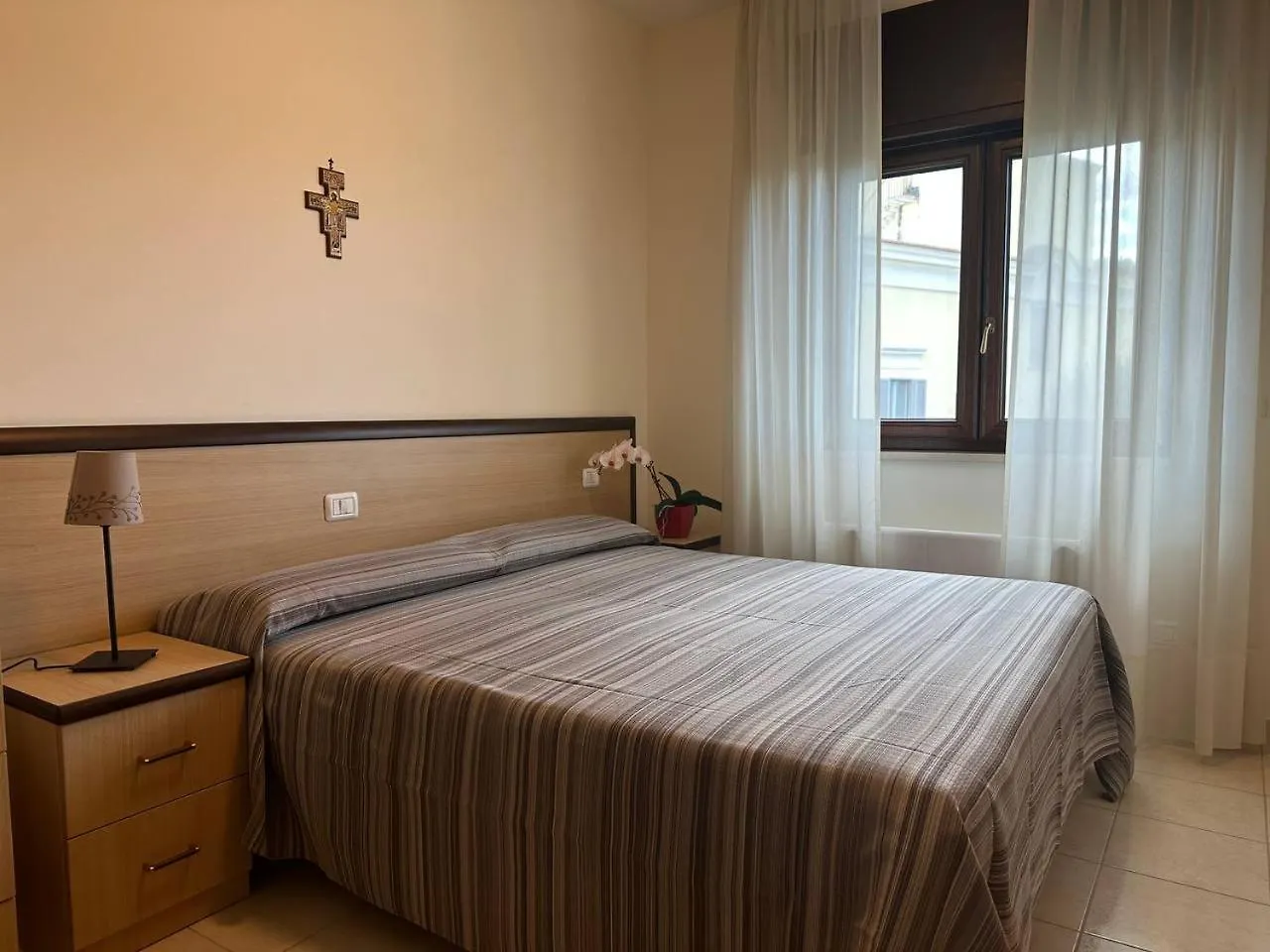 Hotel Casa Di Ospitalita Religiosa San Francesco D'Assisi - Ba Bari